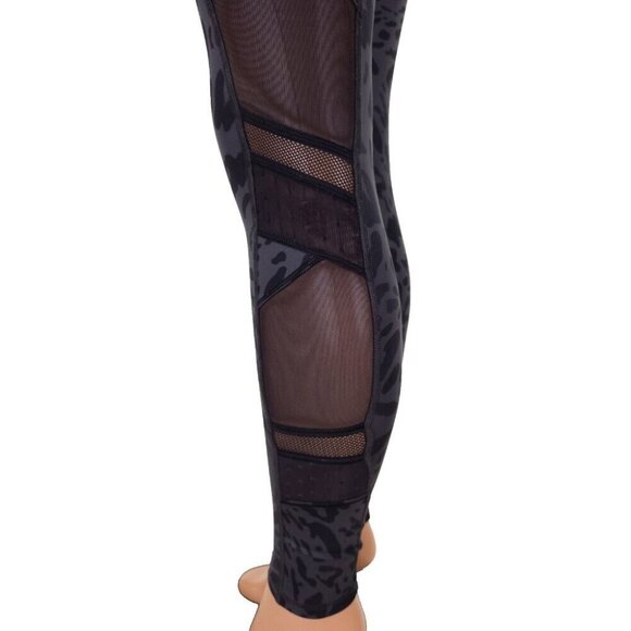 Lululemon Just Breathe Pant Size 4 Animal Swirl Deep Coal Light Black - Picture 4 of 10